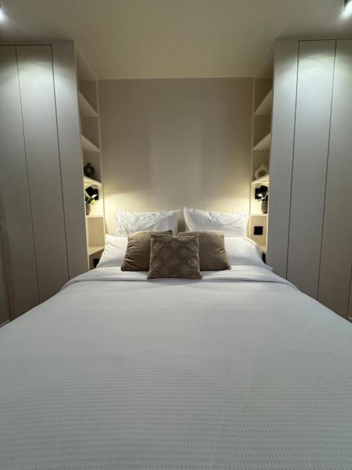 Le Cocon Des Sablons - Tour Eiffel Champs Elysees Apartment Paris