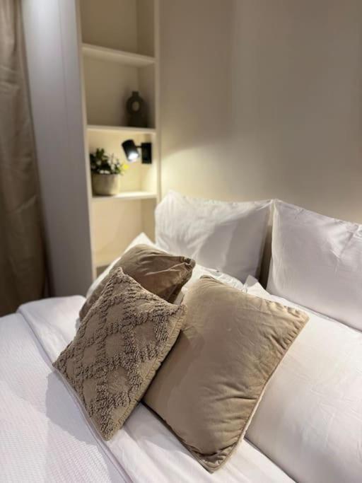 Le Cocon Des Sablons - Tour Eiffel Champs Elysees Apartment